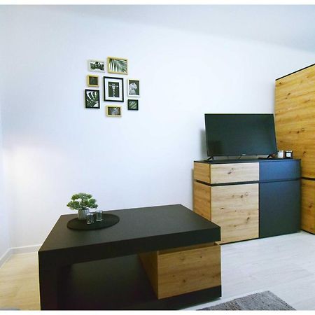 Color24 Centrum Nisko Διαμέρισμα Εξωτερικό φωτογραφία