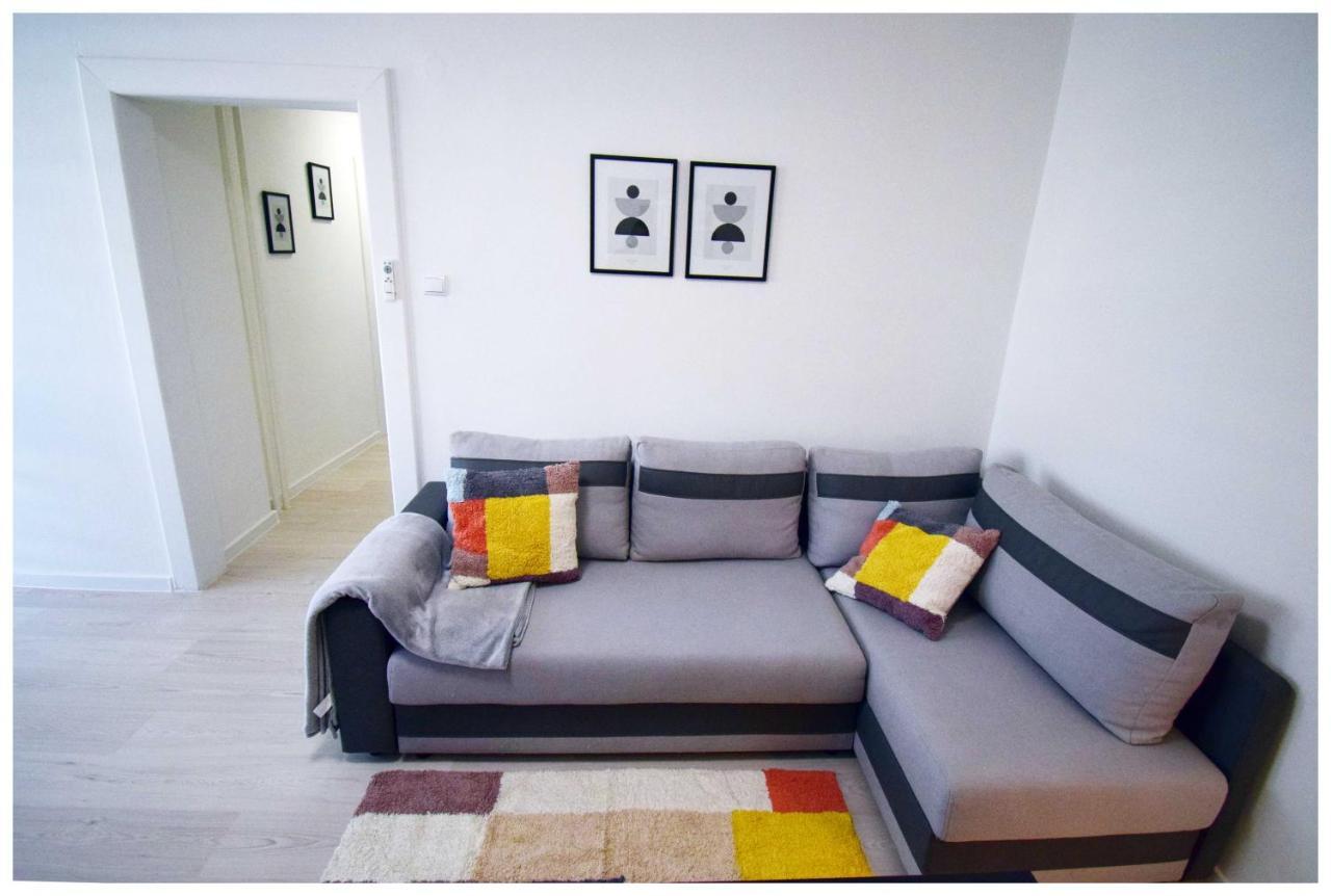 Color24 Centrum Nisko Διαμέρισμα Εξωτερικό φωτογραφία